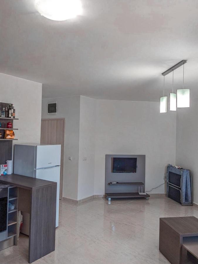 Sunny Star Dreams Condo W Prime Location, Pool, Sea View Свети-Влас Экстерьер фото